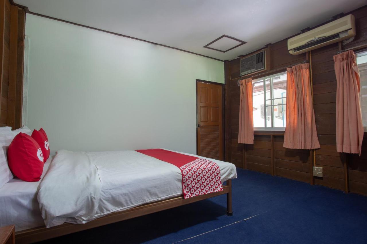 Oyo 909 Guiding Star Resort Чиангмай Екстериор снимка