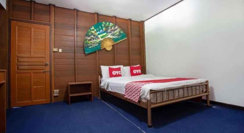 Oyo 909 Guiding Star Resort Чиангмай Екстериор снимка
