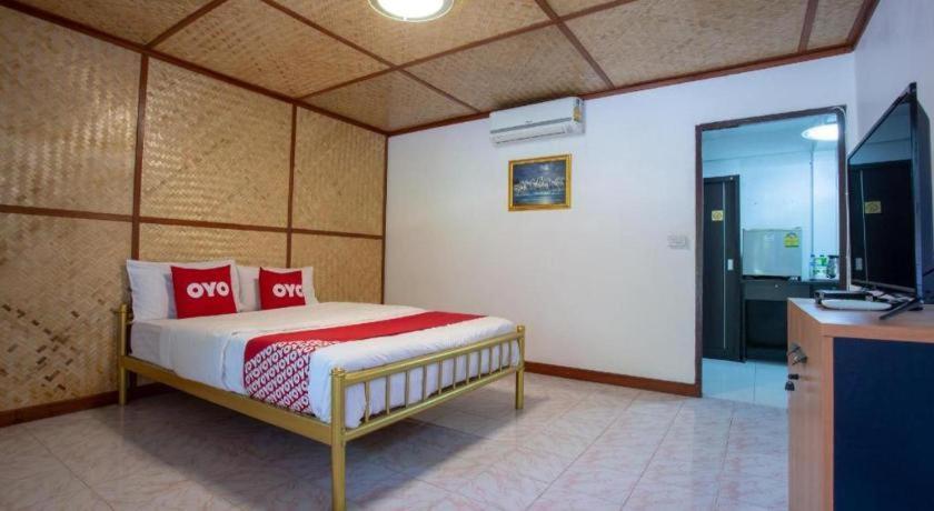 Oyo 909 Guiding Star Resort Чиангмай Екстериор снимка